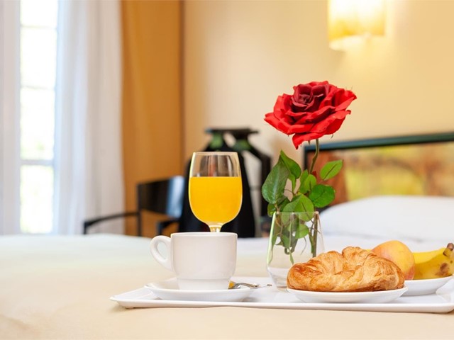 ¿Buscas hotel barato en Santiago? ¡10% de descuento en tu reserva! 