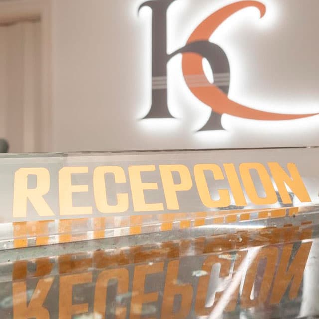 Recepción de Hotel Castro, alojamiento en Santiago de Compostela