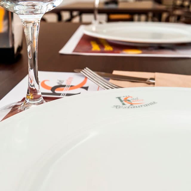 Restaurante y cafetería del Hotel Castro en Santiago de Compostela